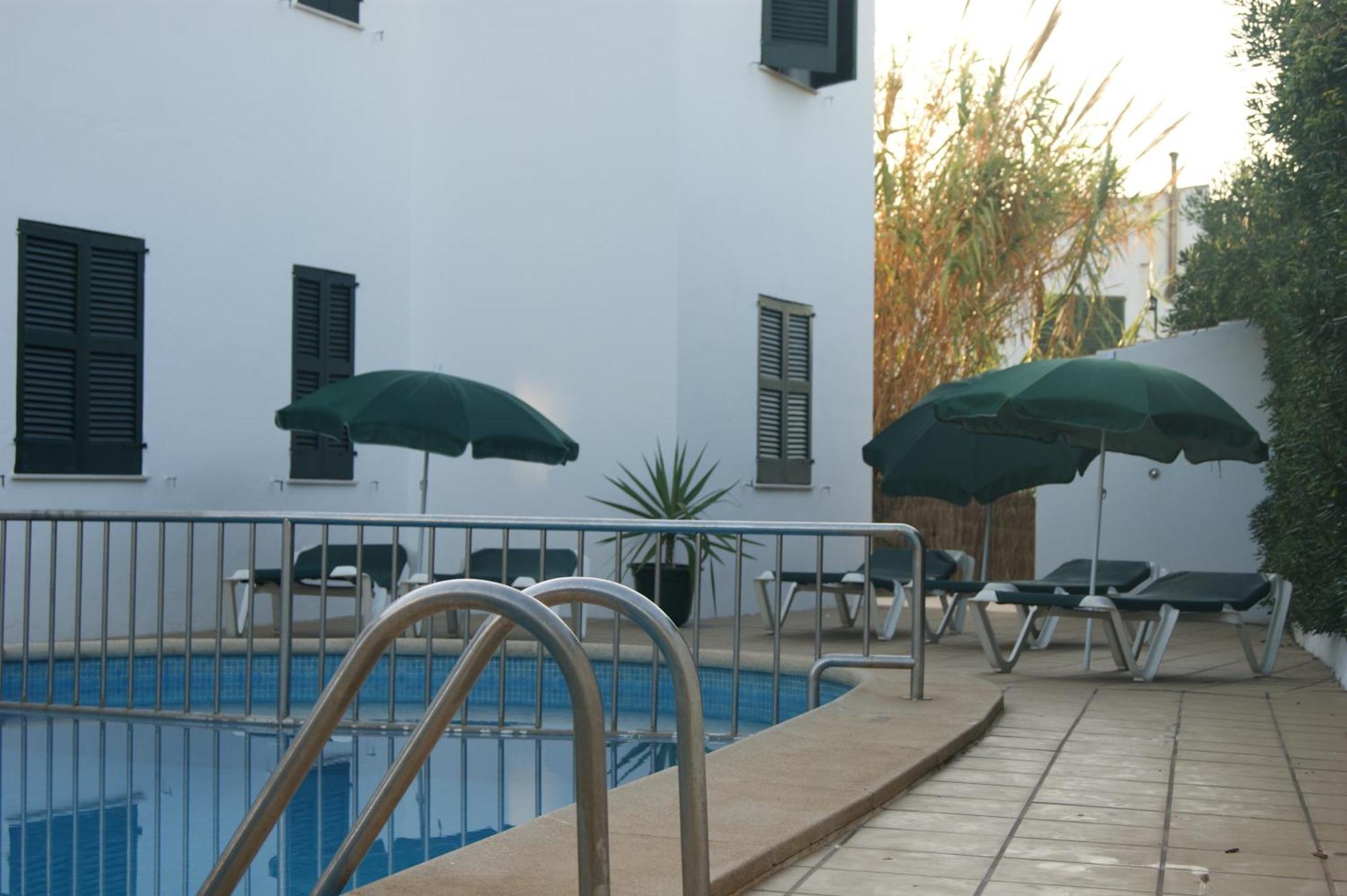 Apartaments California Cala'N Blanes (Menorca) Exterior foto