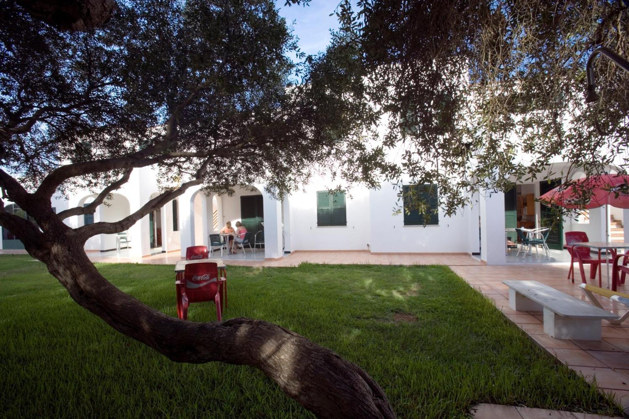 Apartaments California Cala'N Blanes (Menorca) Exterior foto