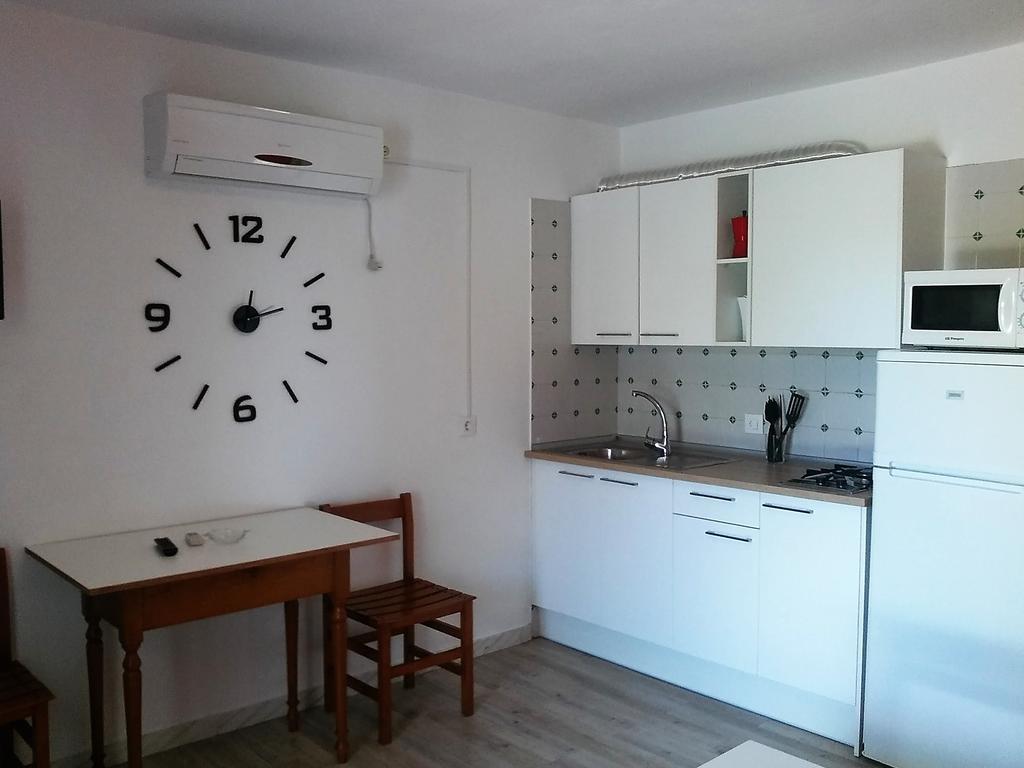 Apartaments California Cala'N Blanes (Menorca) Exterior foto
