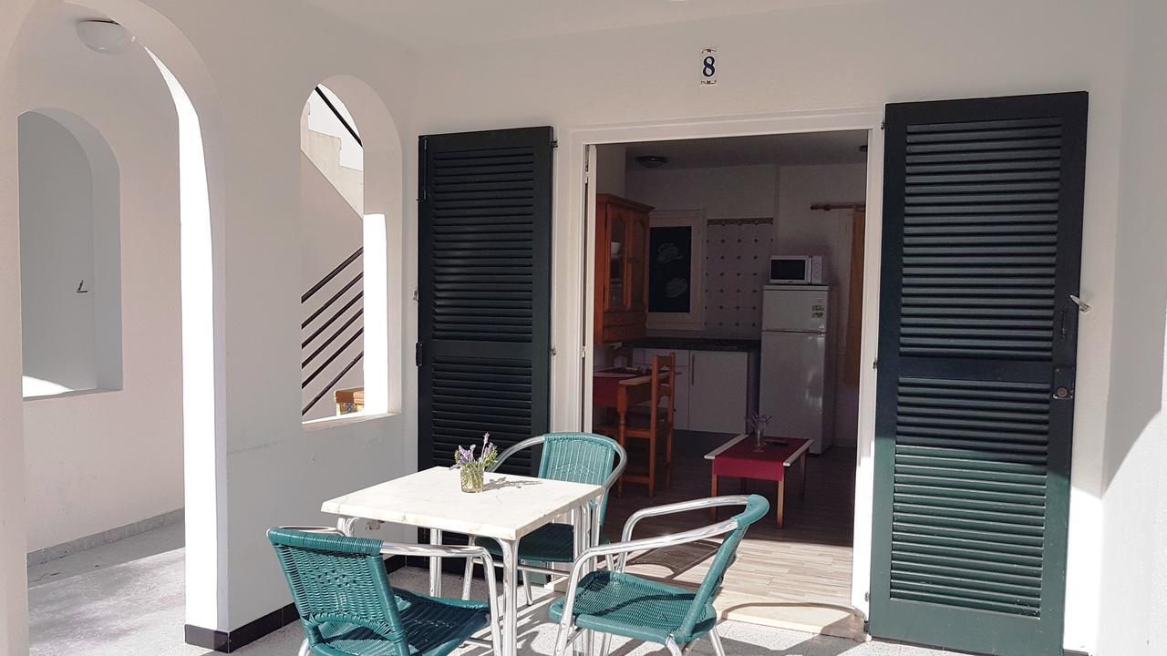 Apartaments California Cala'N Blanes (Menorca) Exterior foto