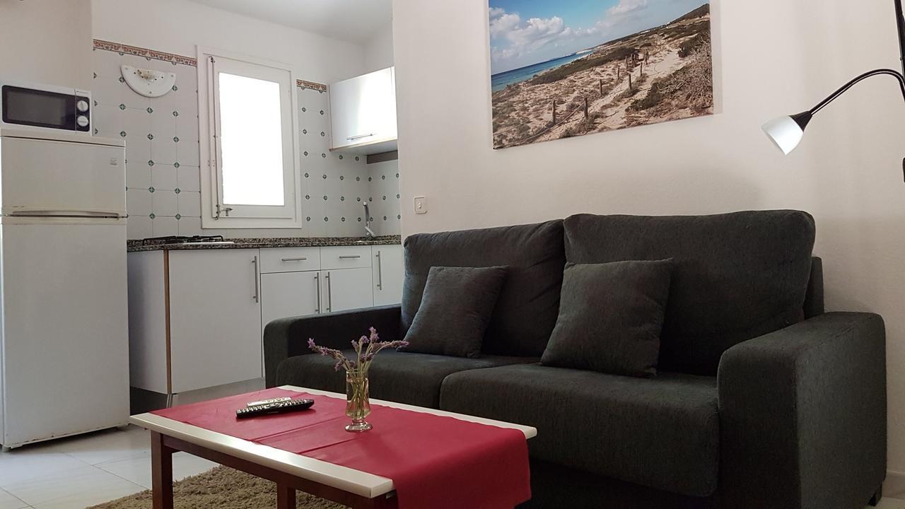Apartaments California Cala'N Blanes (Menorca) Exterior foto