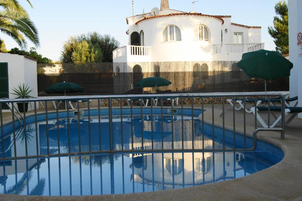 Apartaments California Cala'N Blanes (Menorca) Exterior foto